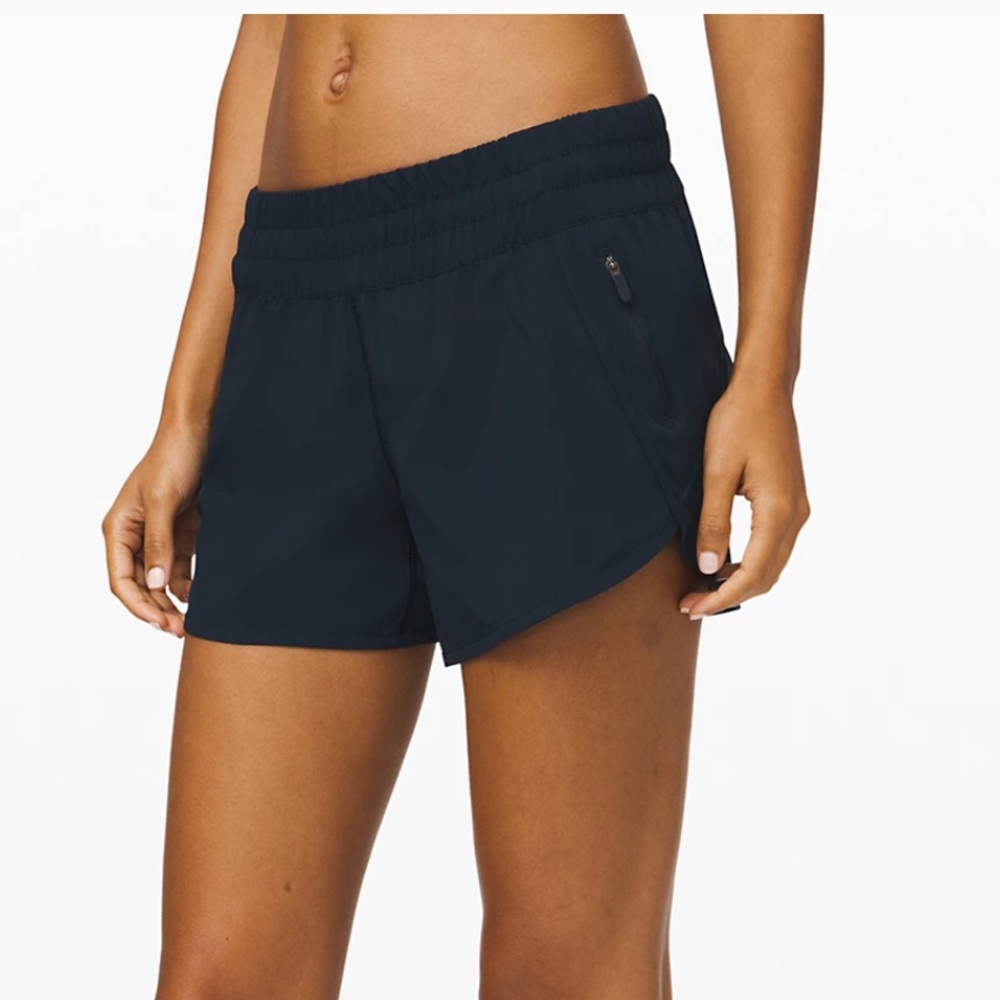 Lululemon Tracker Short V size 4